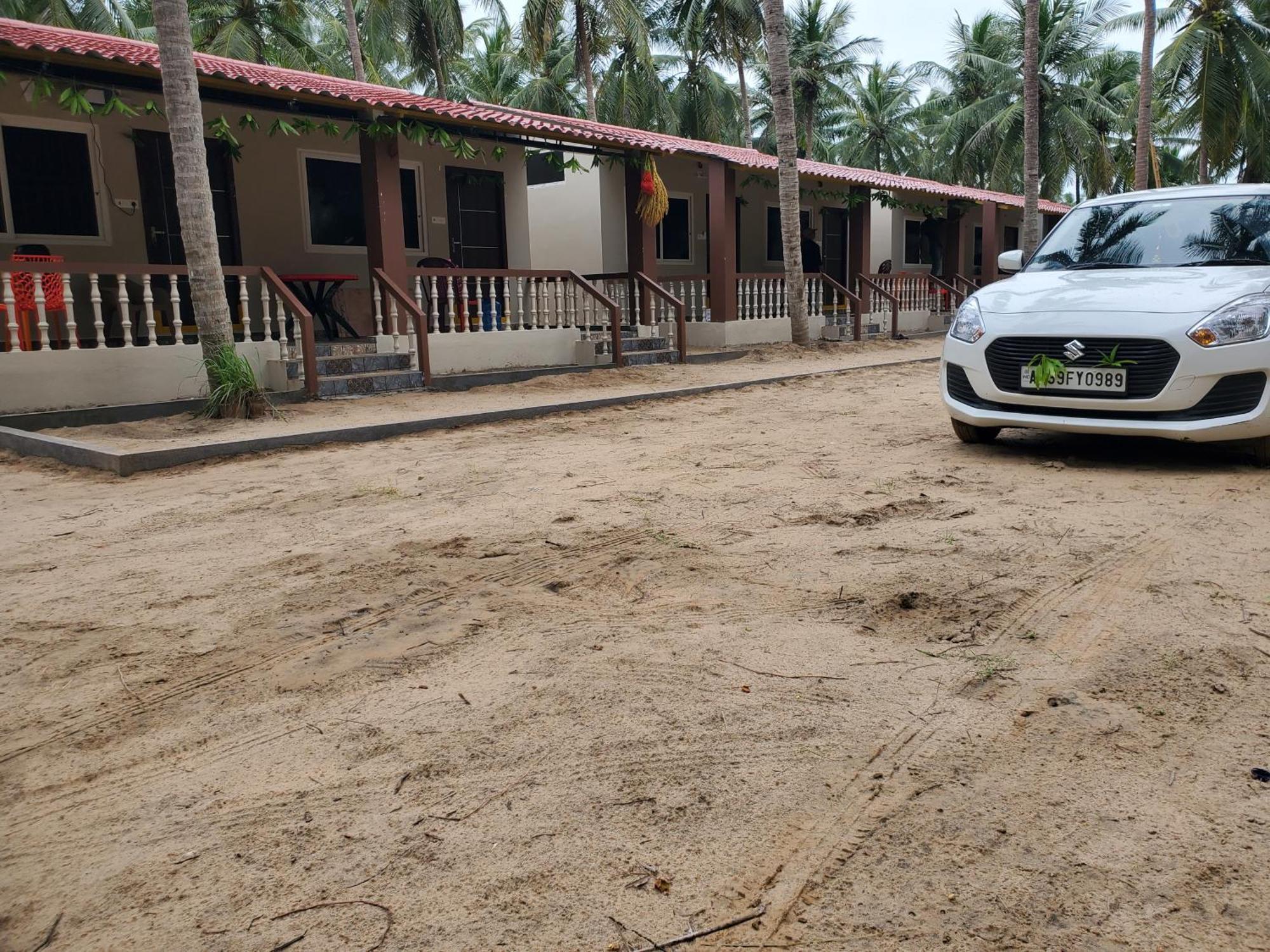 Coastline Beach Resort Perupalem Exteriér fotografie