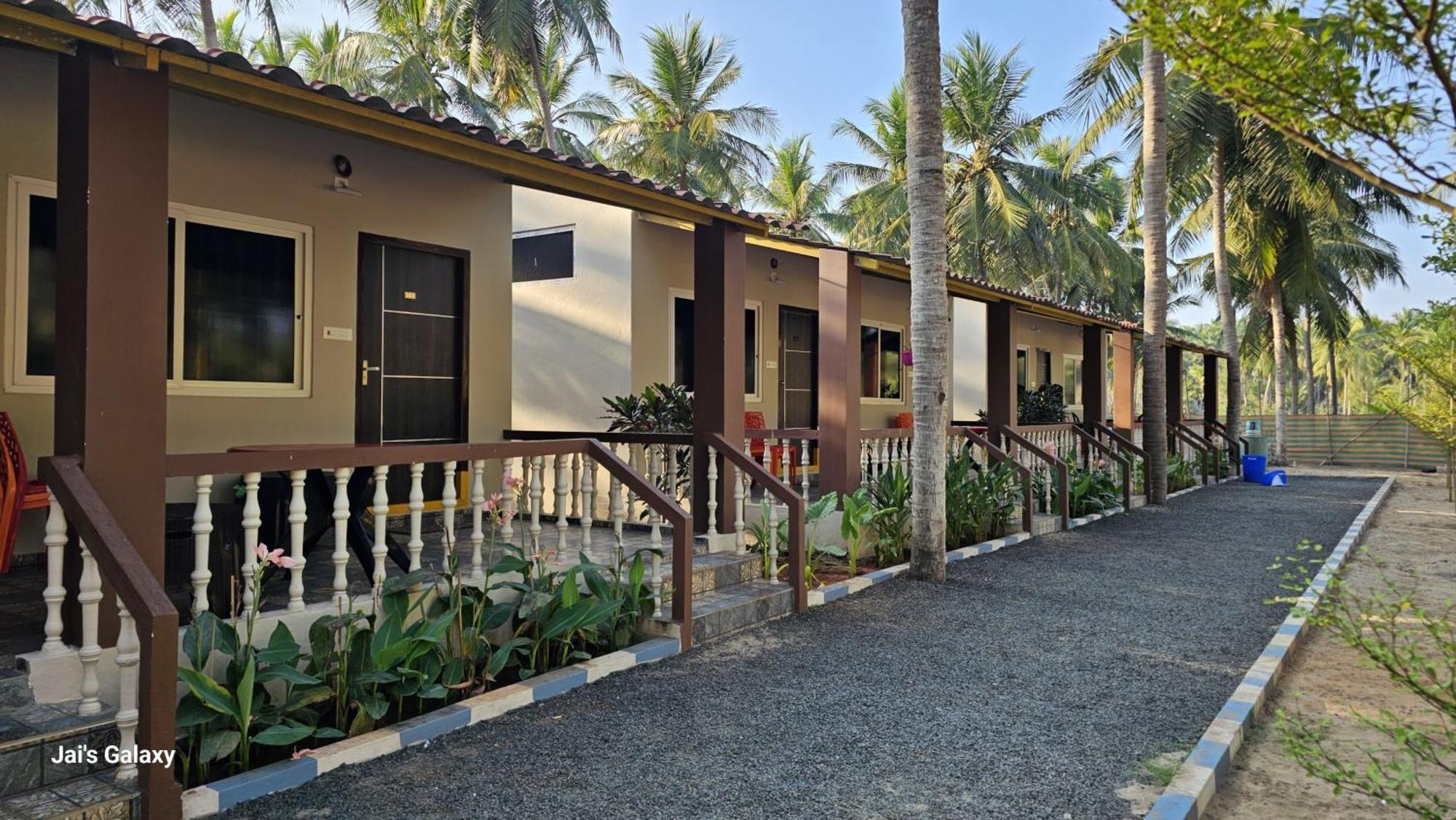 Coastline Beach Resort Perupalem Exteriér fotografie